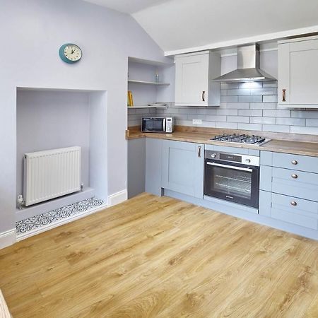 Host & Stay - Buckingham Square Helmsley Buitenkant foto
