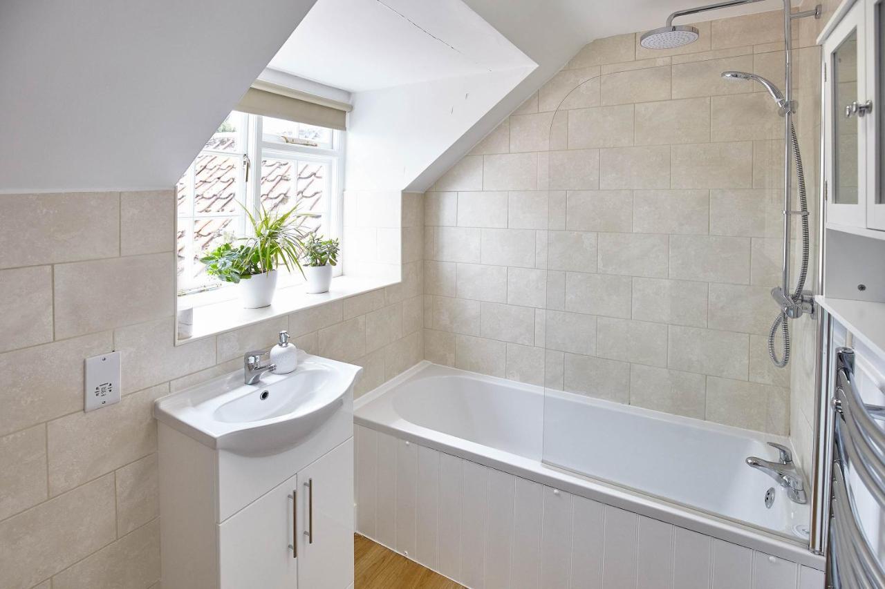 Host & Stay - Buckingham Square Helmsley Buitenkant foto